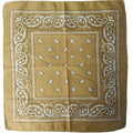 Pañoleta Alegonz Store paisley color dorada, familia paisleys, tela suave y liviana.