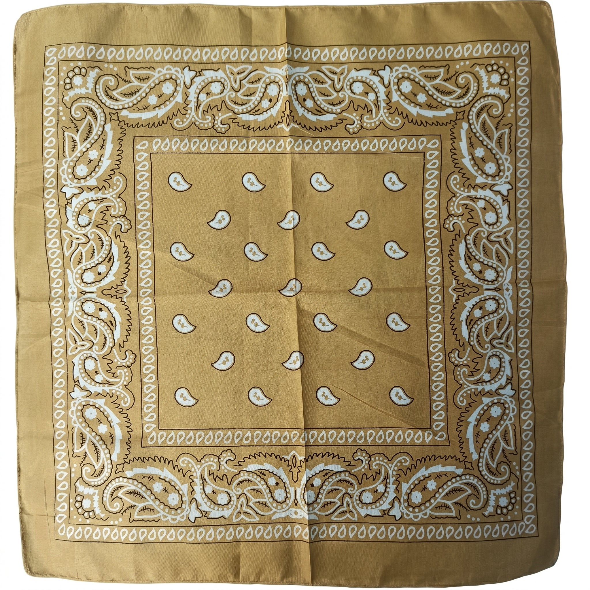 Pañoleta Alegonz Store paisley color dorada, familia paisleys, tela suave y liviana.