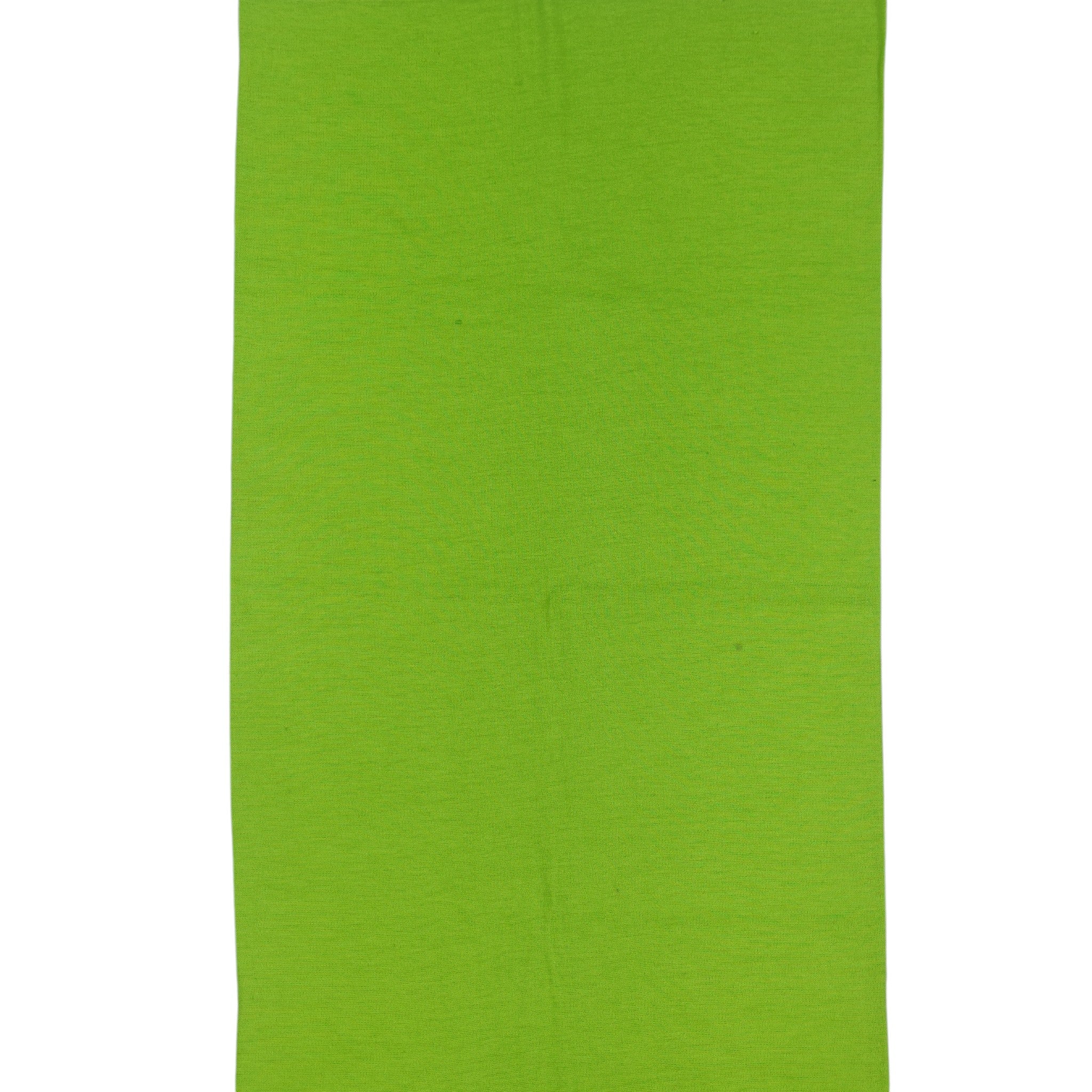 Bandana Alegonz Store de color verde hoja liso, accesorio versátil de tela suave para uso diario.